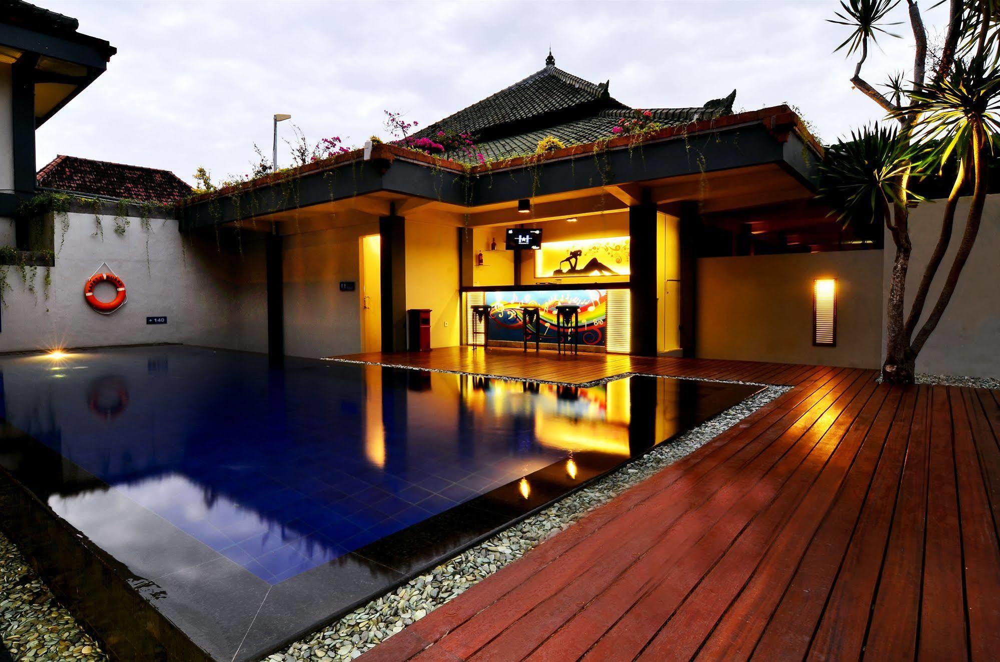 The Yani Hotel Bali Pesanggaran Εξωτερικό φωτογραφία